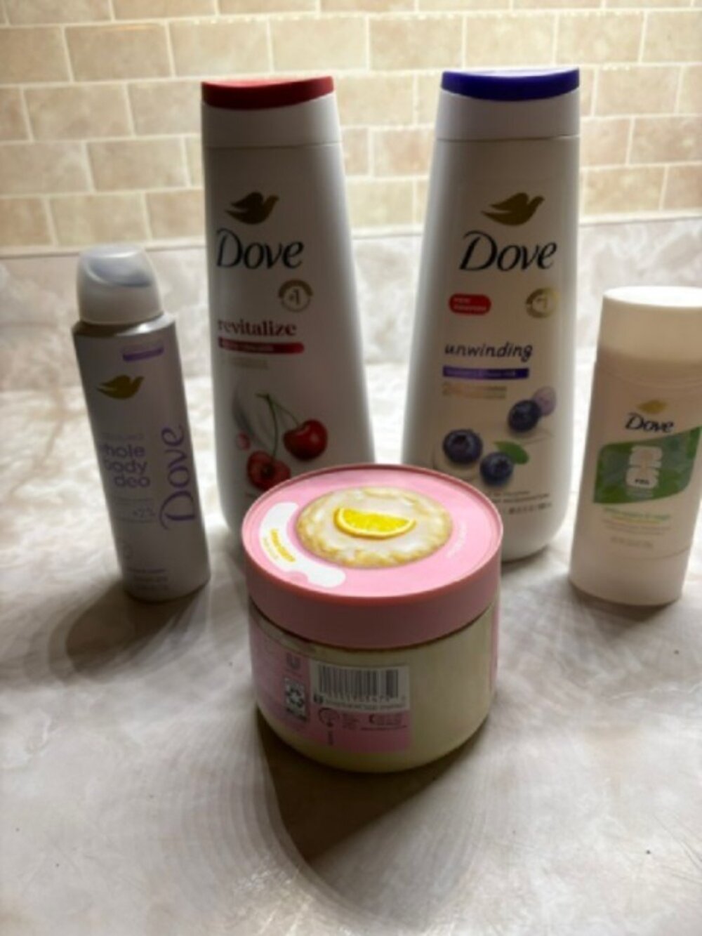 Dove Bath and deodorant bundle